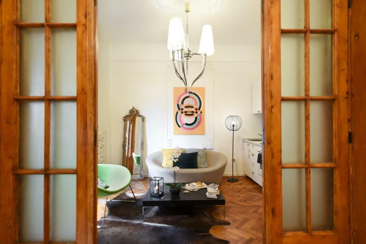 דירות בוקרשט Love.Travel.Explore ♥️Apt W/ Balcony In Old Town מראה חיצוני תמונה